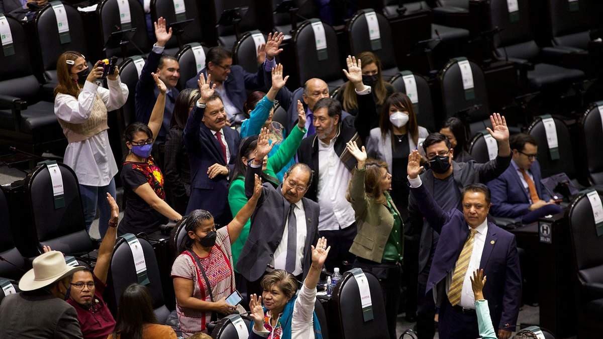 Morena en San Lázaro. Se perfilan los bandos
