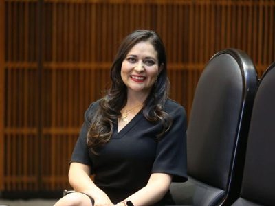 Tras tour en Santa Lucía, diputada priista elogia aeropuerto de AMLO: "mucho más barato volar aquí"