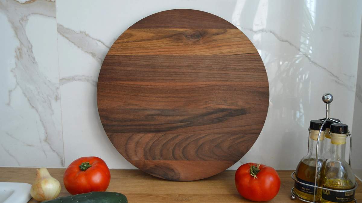 Plato de madera. Fuente: (X)