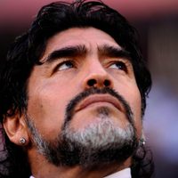 En medio de la conmoción, la familia de Maradona autoriza la investigación sobre su deceso