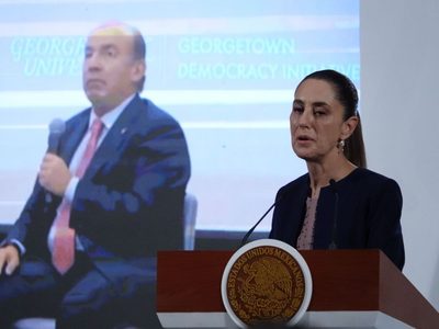 Calderón le ganó en el arranque: Sheinbaum presenta en 2025 una economía más débil