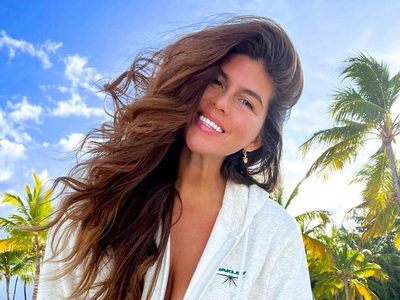 Playa y glamour: cómo es la variada colección de bikinis de Loly Antoniale