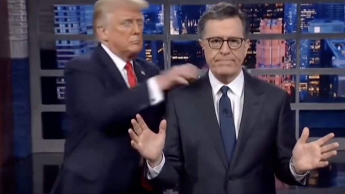 Trump "irrumpe" en el show de Colbert