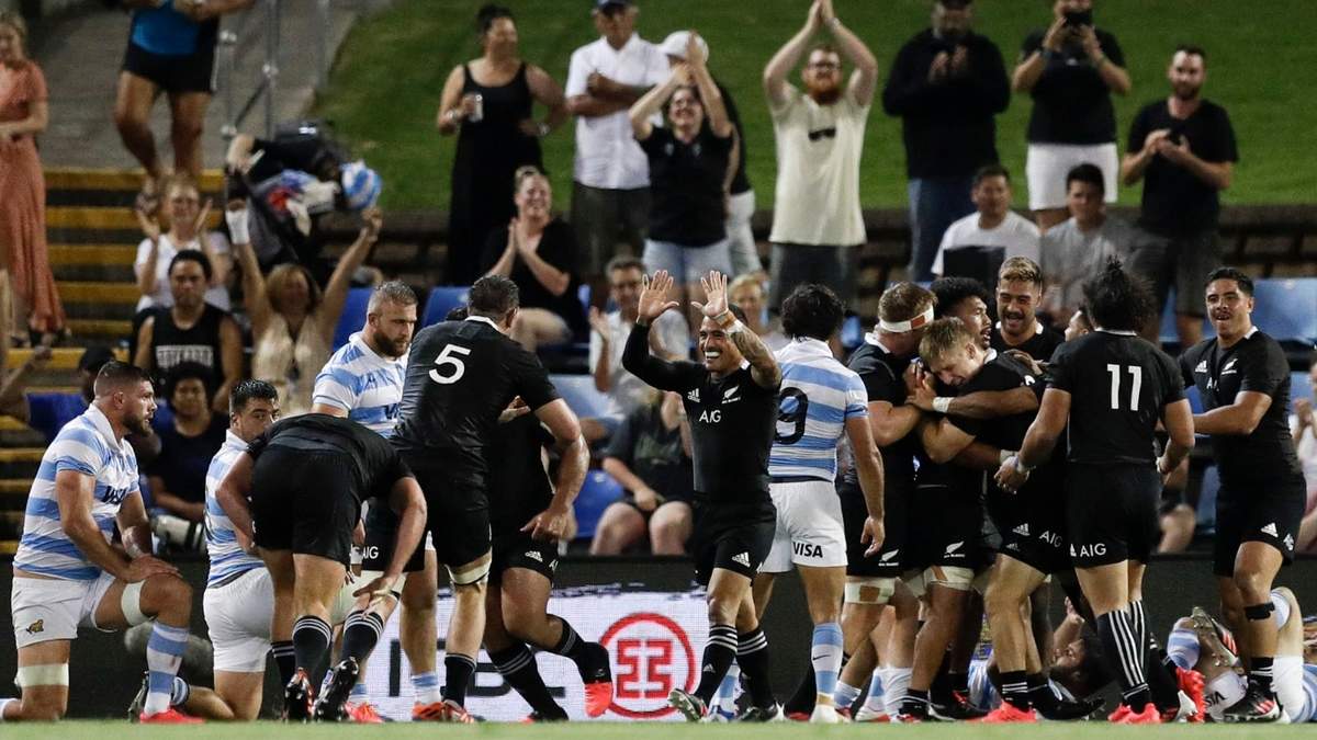 Los Pumas ante Los All Blacks. Fuente: (Instagram)