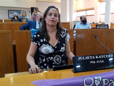 La Izquierda de Neuquén convocó a la marcha del 8M por el Día de la Mujer