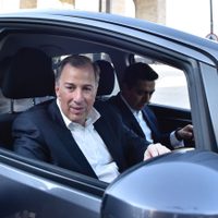 A la vieja usanza, los sectores obrero y campesino del PRI arropan a Meade