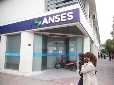 ANSES: quiénes cobran jubilaciones y pensiones hoy en Neuquén