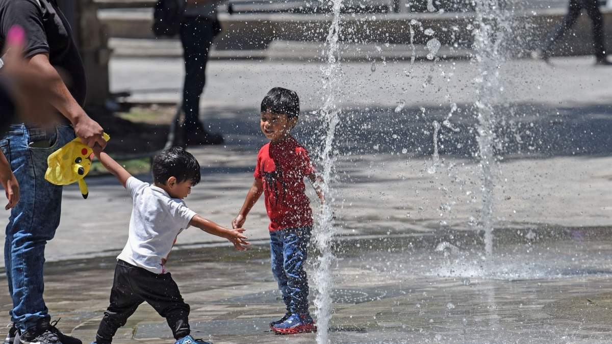 El calor extremo ha obligado a ajustar clases en las escuelas