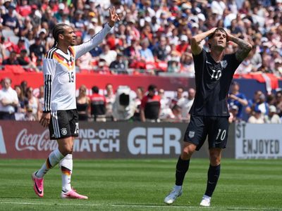 Alemania vence 2-1 a Estados Unidos en duelo amistoso y llega al Mundial con 9 victorias