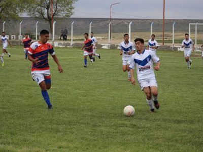 Fernando Pettineroli se aleja de Don Bosco para incorporarse a Cipolletti