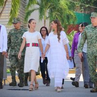 Sheinbaum: ha terminado la emergencia por el huracán John en Guerrero y Oaxaca