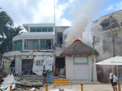 Explosión en el restaurante Kool Beach, de Playa del Carmen; hay 2 muertos y 21 heridos