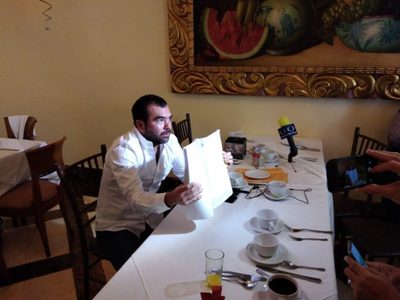 Escoltas del gobernador de Guanajuato falsifican pruebas y encierran 21 días a empresario veracruzano
