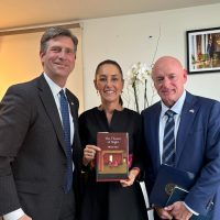Presentan en el Congreso de EU proyecto de resolución contra el Plan C de AMLO