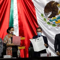 En el paquete económico, 30% del gasto va dirigido a estados y municipios: Herrera