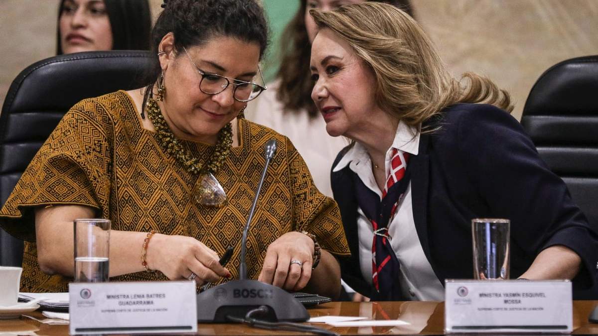 Batres y Esquivel. Esbozos de la nueva Corte