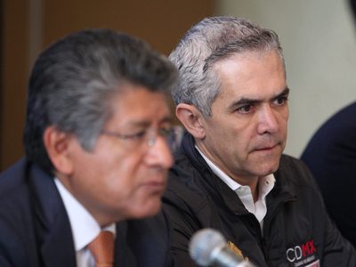 Senadores critican el manejo de Mancera ante el sismo del 19-S