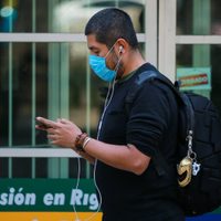 ¡Respiro al bolsillo! Congelan las tarifas de celulares en cuarentena