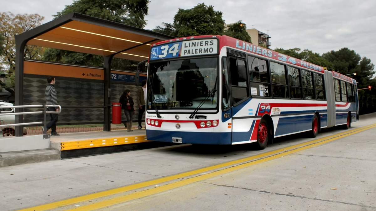 Metrobus. Fuente: (Twitter)