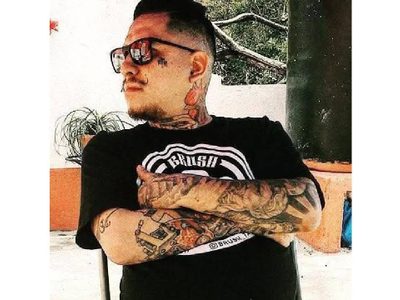 Asesinan a tatuador en Cuernavaca a plena luz del día (Video)