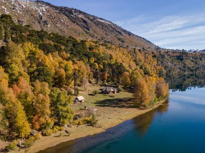 Los mejores lugares para conocer Neuquén en otoño: paisajes dorados, rutas soñadas y calma total