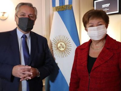 El Gobierno convocará a la oposición para cerrar el acuerdo con el FMI