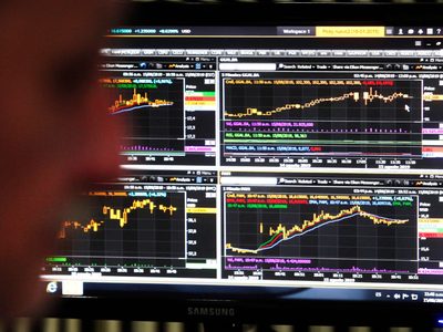 Caída de acciones y alza del riesgo país en medio del feriado nacional
