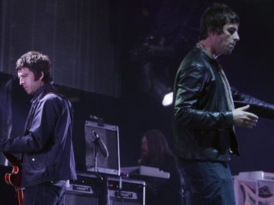 Oasis se reúne para una gira tras 15 años de ausencia por la disputa entre los hermanos Gallagher