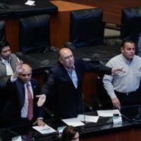 Morena y el PRI se dan agarrón por el Fobaproa