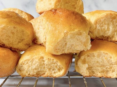 Llevá tu sándwich a otro nivel con estos pancitos de boniato súper proteicos, fáciles y deliciosos