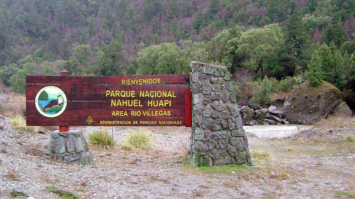 Ingreso al Parque Nacional Nahuel Huapi en Bariloche. Fuente: (Twitter)