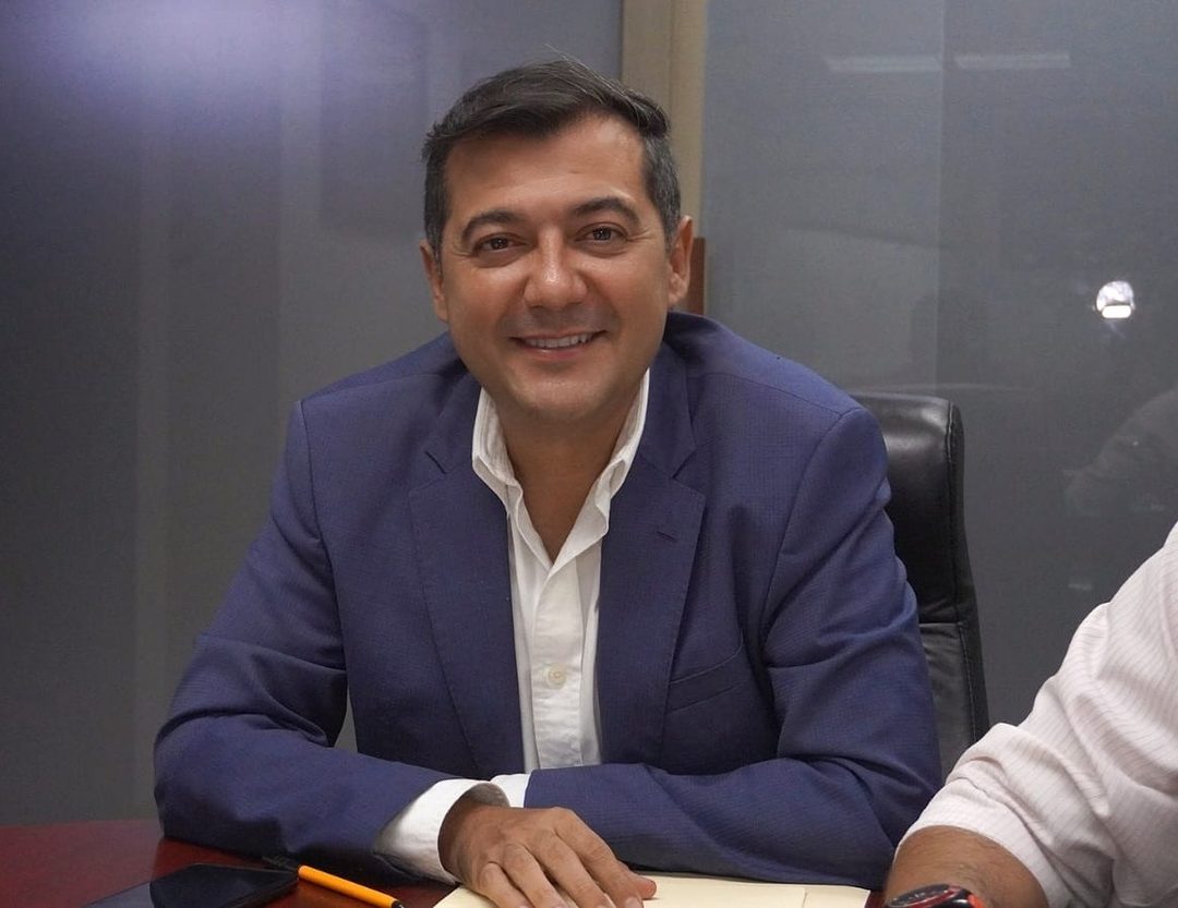 04_Luis Alfonso Silva01
