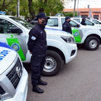Policías retirados realizaron una protesta en Cipolletti frente a la ANSES: cuál es su reclamo