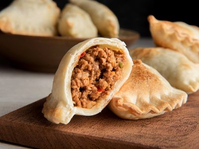 Nueva propuesta: llegan las empanadas de carne vegetal