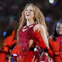 ¡OMG! Shakira fue aplaudida por millones tras su show en el 'Super Bowl' y ¿Piqué no la felicitó?