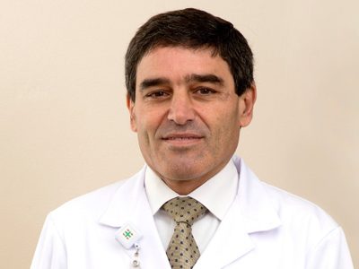 Quirós aseguró que no hay riesgo de contagio al asistir a una clínica donde hubo coronavirus