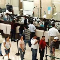 Bancos abren búsquedas de personal para marzo 2026: guía para postularse