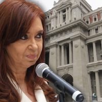 Cristina Kirchner embistió a la Corte y los empresarios la desconcertaron con su reacción