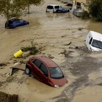 Devastadoras inundaciones dejan más de 60 muertos en Valencia, España