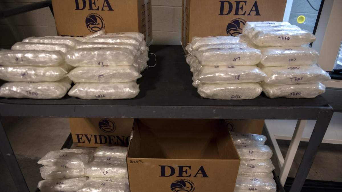 Bodega de drogas decomisadas por la DEA en Tucson