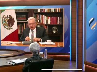 “En algunos países impera la oligarquía con fachada de democracia”: AMLO