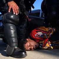 Protestas contra redadas migratorias surgen en todo EU; hay más planeadas
