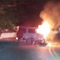 Una mujer murió en un accidente automovilístico en Acapulco; hay dos heridos (Video)