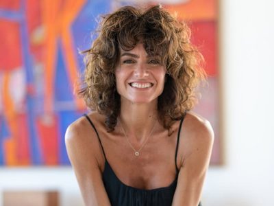 Florencia Raggi y el poder del verde: el color estrella del otoño que evoca lujo y frescura