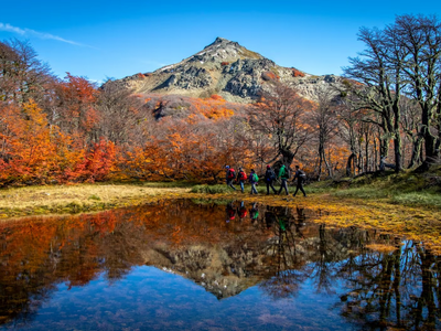 Otoño en Neuquén: el destino recomendado por "Booking" para una escapada inolvidable