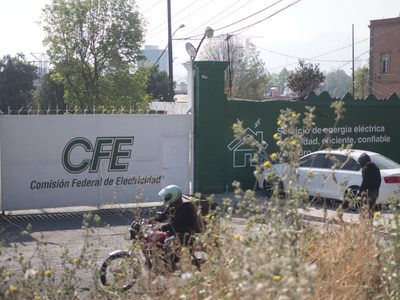 Goldman Sachs reclama que la CFE se niega a pagar deuda de 400 mdd
