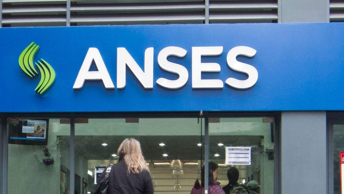 Hoy la Anses otorgará 4 beneficios en todas sus sedes. Fuente: (Twitter)