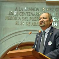 Partidos chocan en congreso mexiquense por aeropuerto