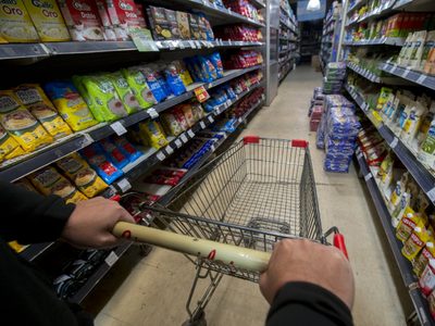 El 80 % de los argentinos cambiaron sus hábitos de consumo y los productos básicos sufrieron un desmedido aumento en dos años