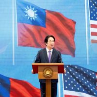 Presidente de Taiwán defiende compras de armas que Trump llamó “ficha de negociación”